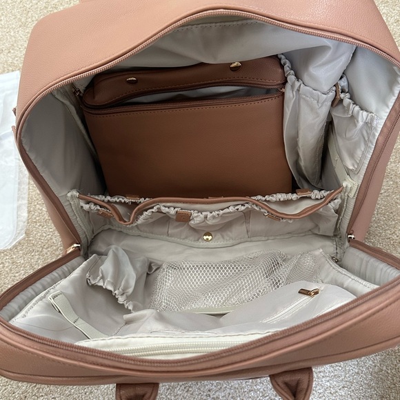 AYLA & CO. DIAPER BAG - Picture 12 of 15
